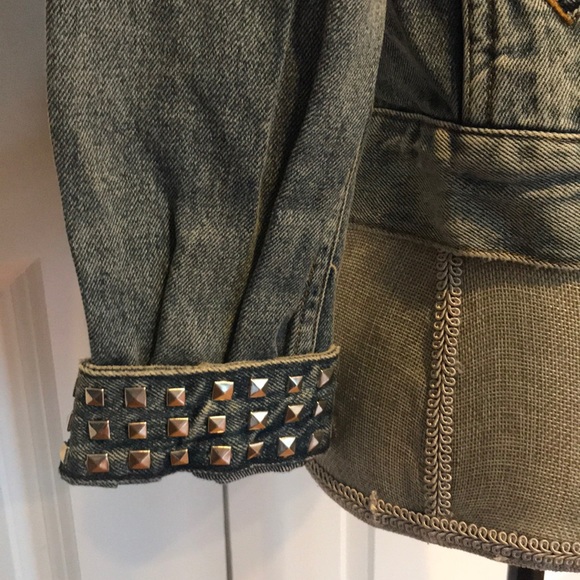 NWT CURRENT/ELLIOTT
studded faded denim jacket - Picture 6 of 13